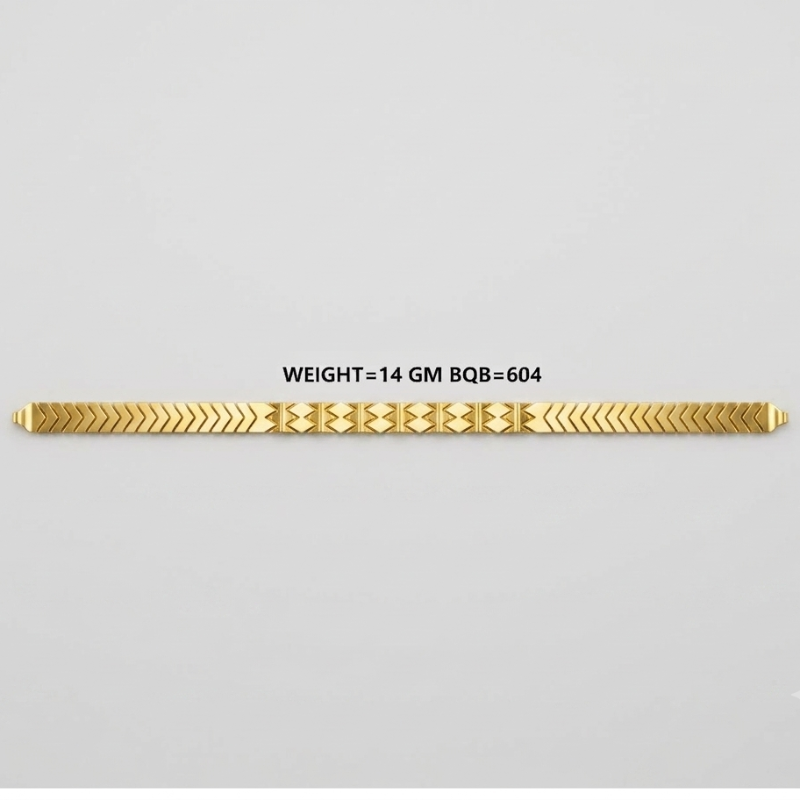 A gold chain bracelet with a textured chevron pattern, displayed horizontally on a light gray background with a weight specification overlay.