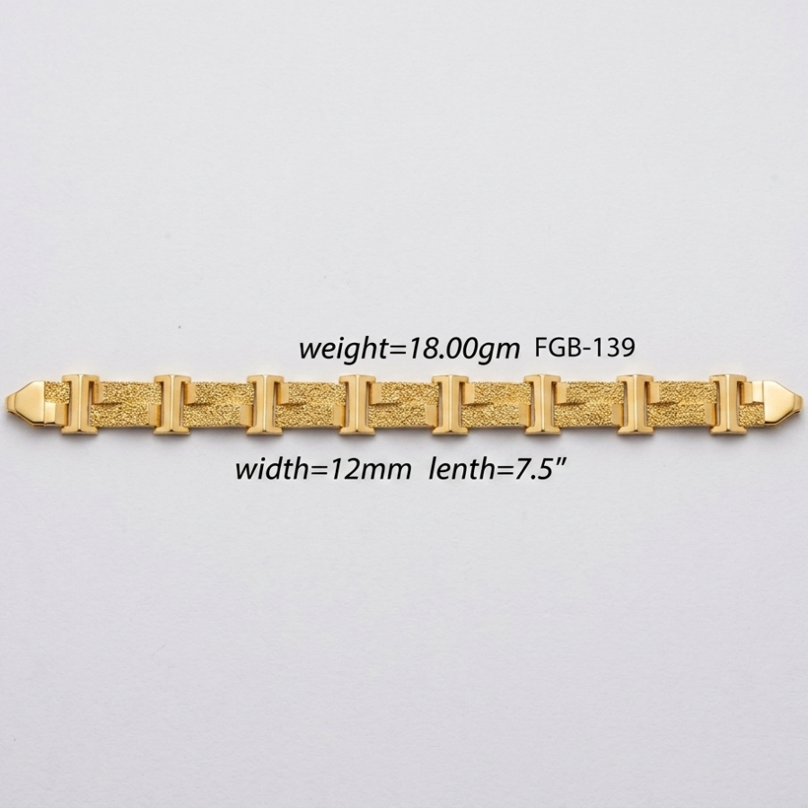 A gold-toned metal bracelet laid horizontally on a light gray background, with black text above and below showing weight, width, and length details.