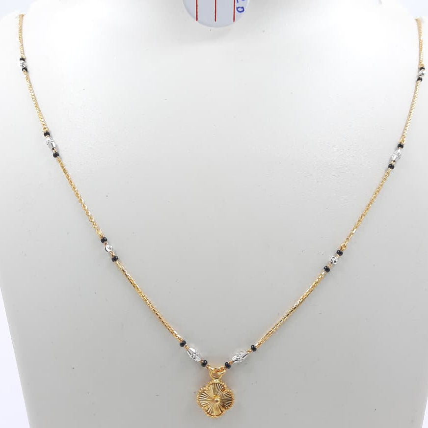 Short Mangalsutra with silver beed