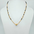 small pendant Short Mangalsutra