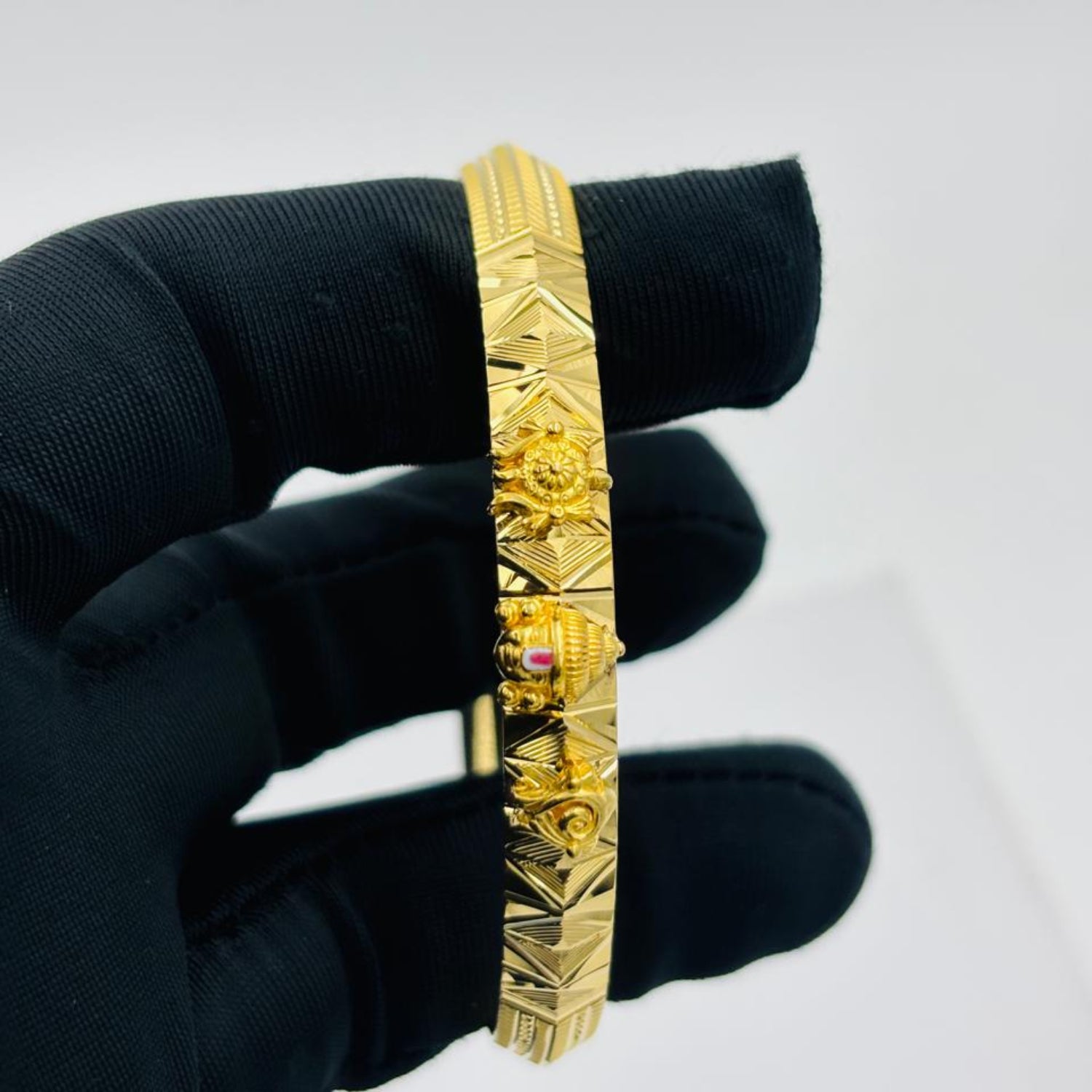 35gms stylish mens kada
