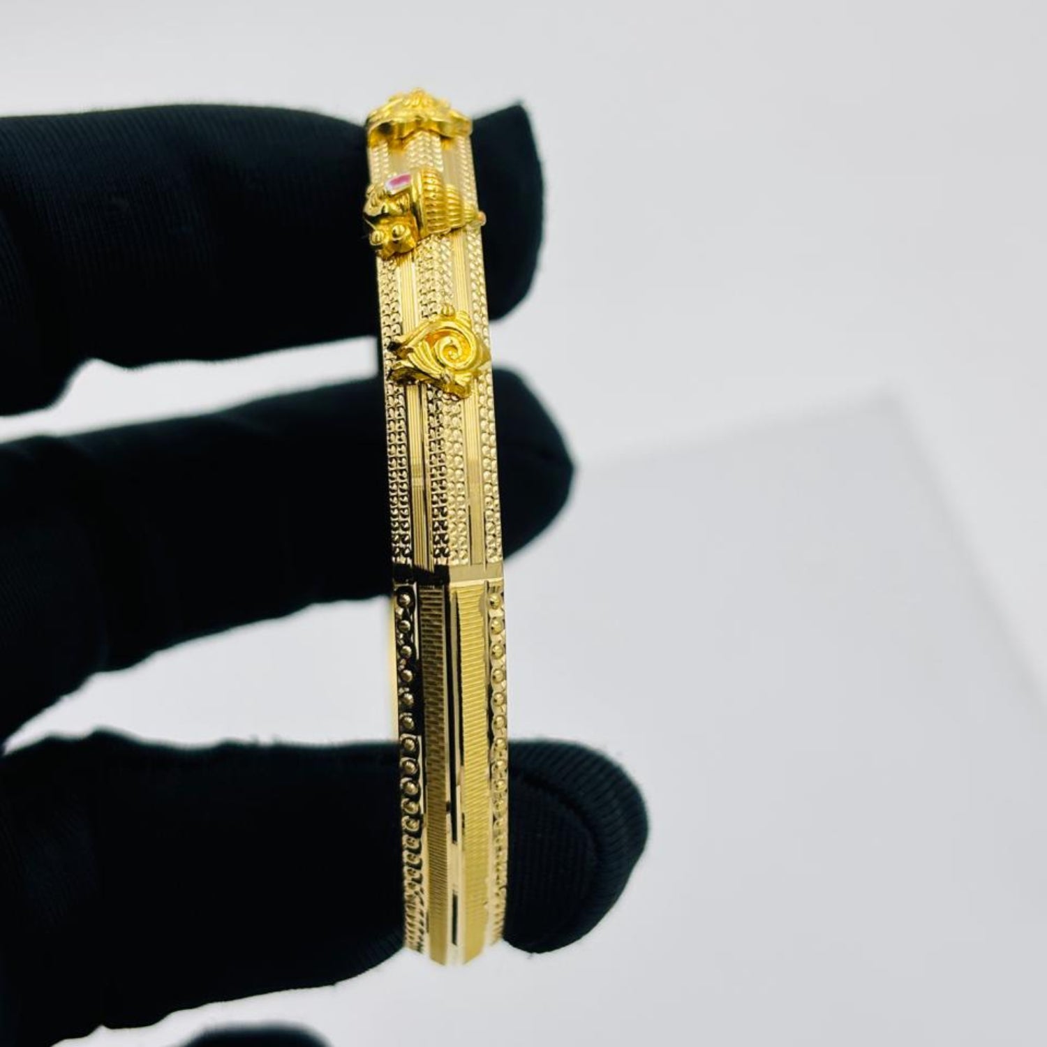 35gms stylish mens kada