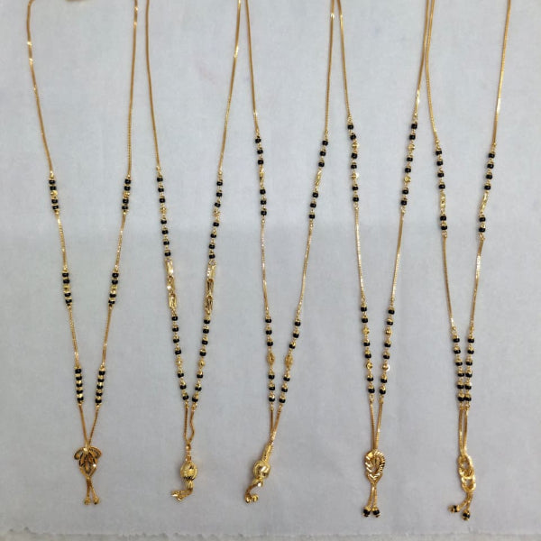 Short Mangalsutra with vertical para