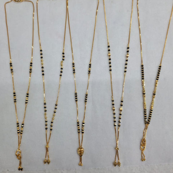 Short Mangalsutra with small pendants
