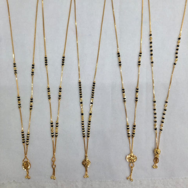 Short Mangalsutra with vertical para